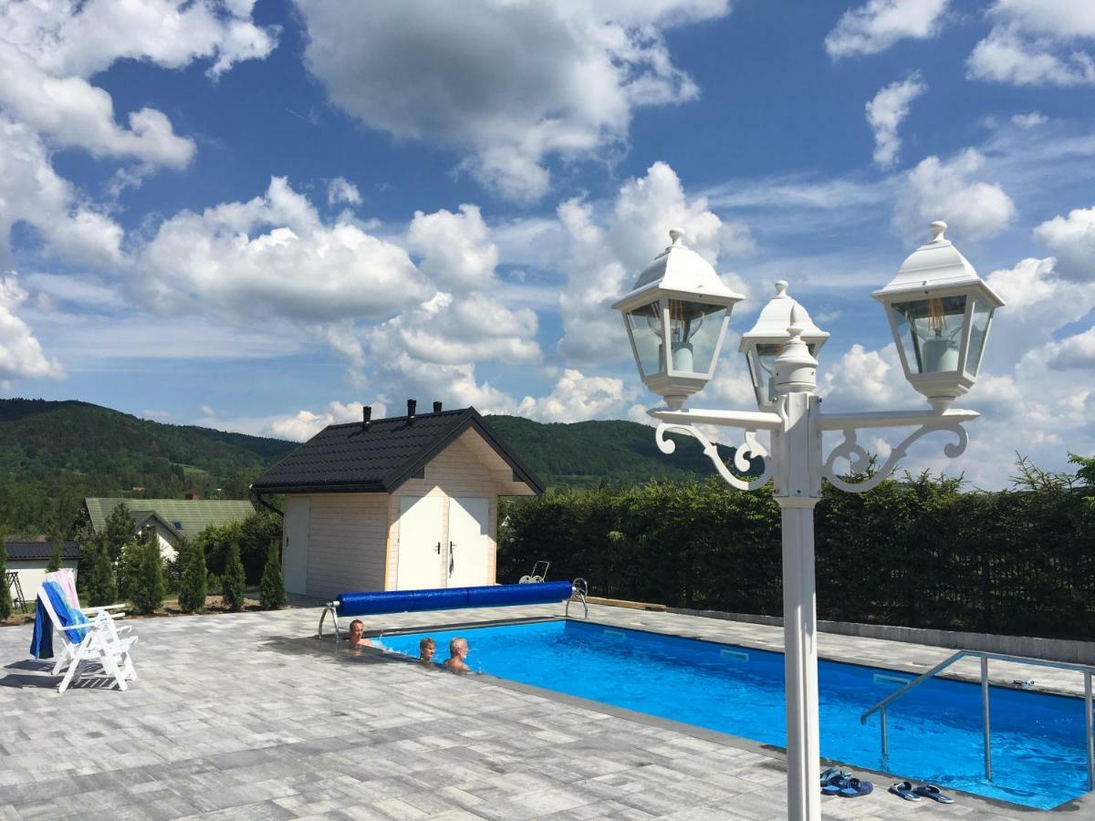 Hotel Emilia Wysowa-Zdrój Zewnętrze zdjęcie